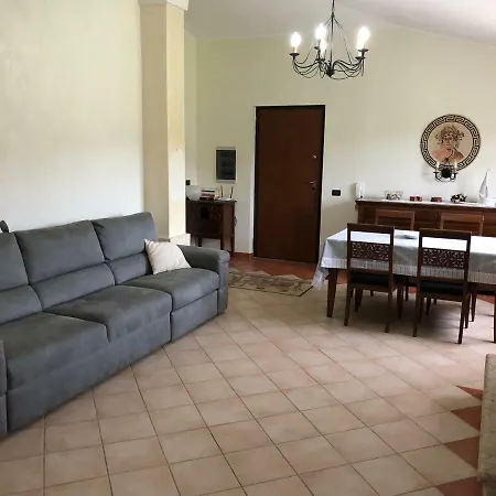 Сasa de vacaciones Lory